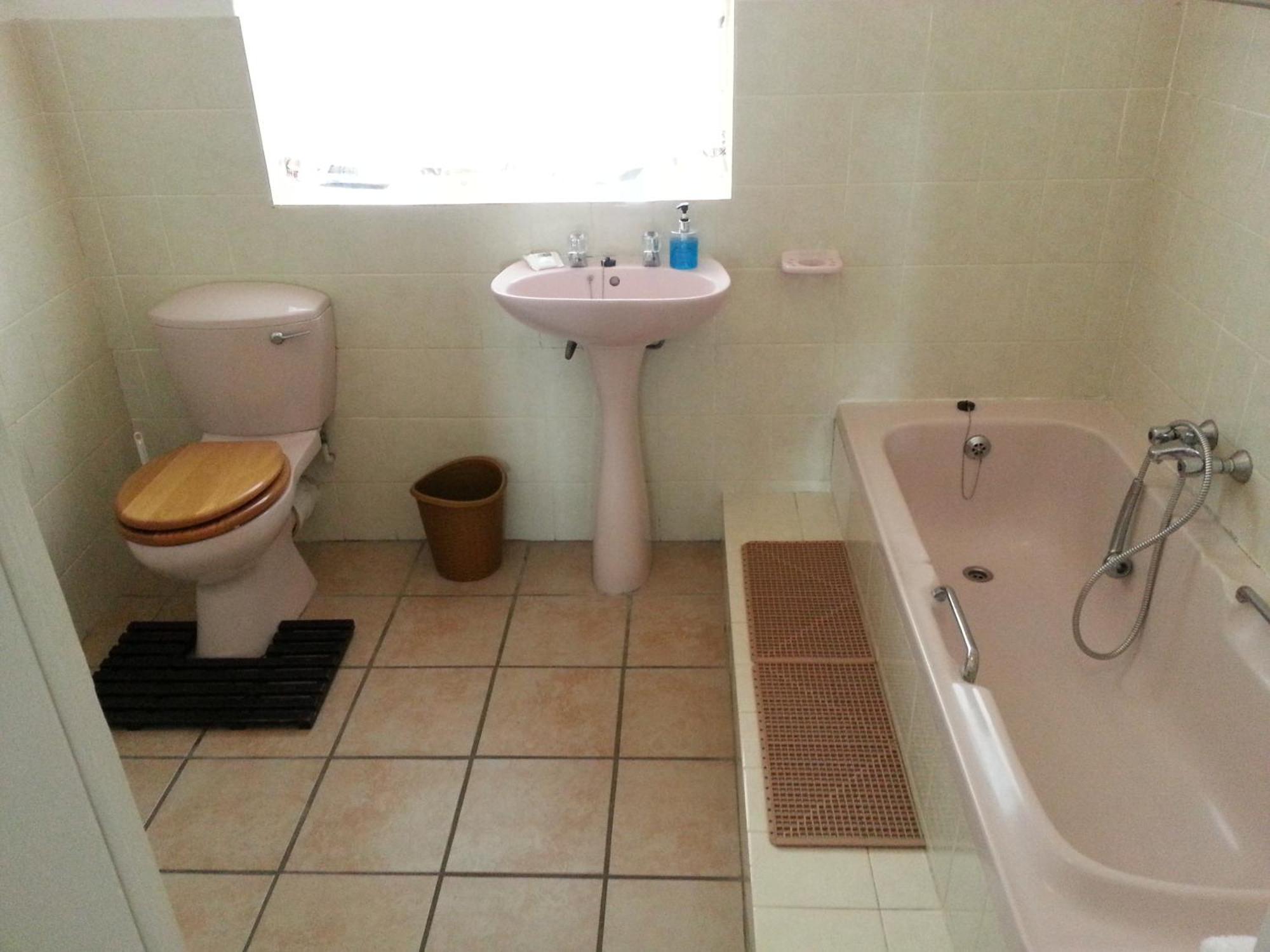 Oom Piet Accommodation Gansbaai Chambre photo