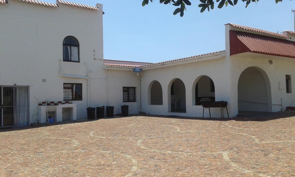Oom Piet Accommodation Gansbaai Extérieur photo